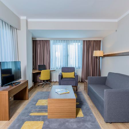 Nearport Hotel Sabiha Gokcen Airport Истанбул Екстериор снимка